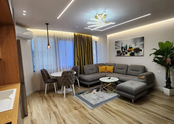 Διαμέρισμα Orange Center *