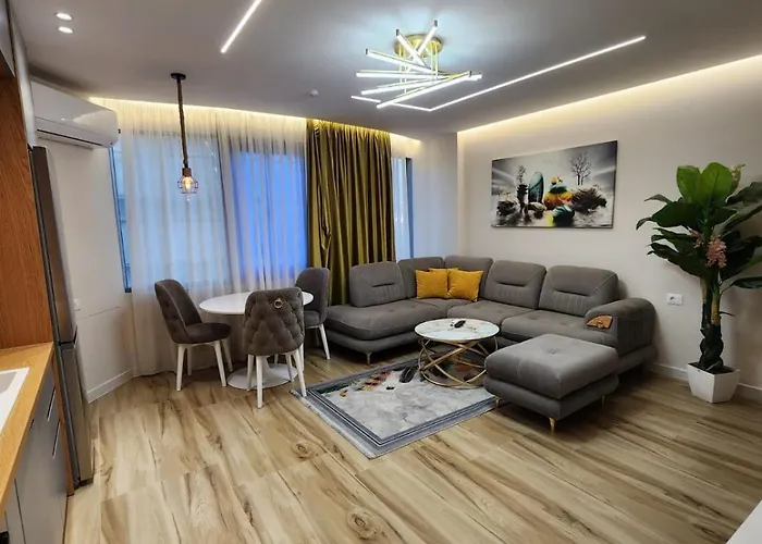 Orange Center Διαμέρισμα *